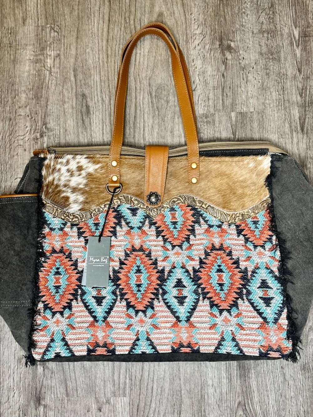 Myra Bag Aburnee weekender bag, purse, women's gift - Picture 4 of 4
